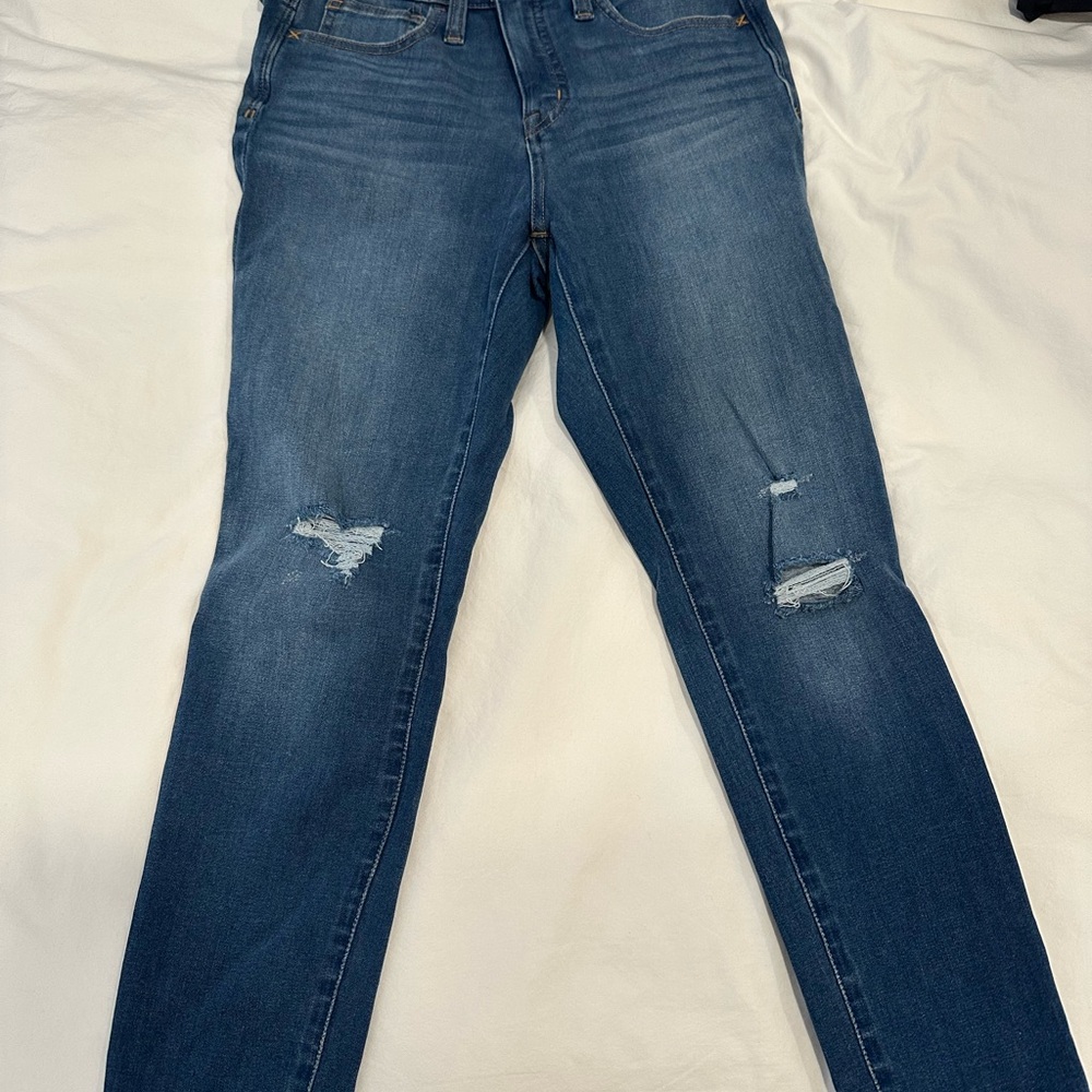 Madewell distressed high rise skinny jeans